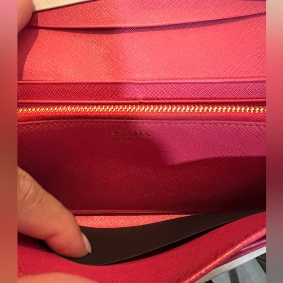 💯Authentic Prada Leather Saffiano Pink Peonia-Begonia Wallet - Picture 7 of 15